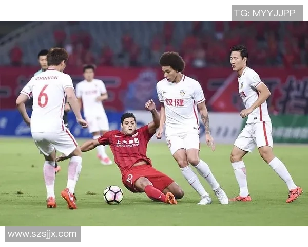 中超精彩对决权健迎战建业双方全力争胜展现足球魅力与激情
