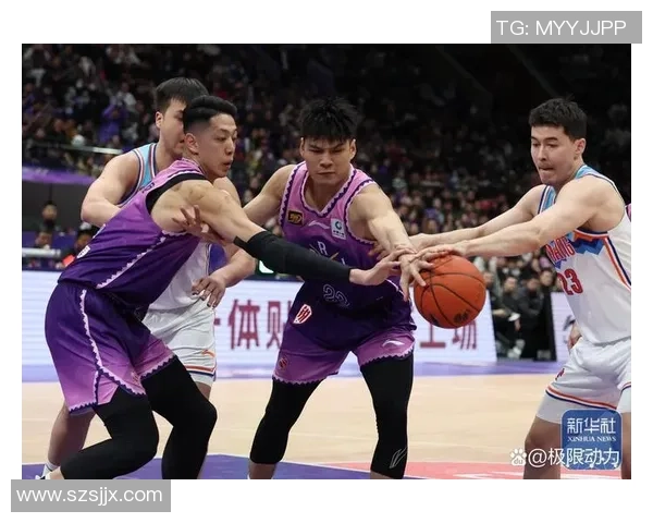 北控与广东激战正酣十二月赛季对决精彩回顾与分析